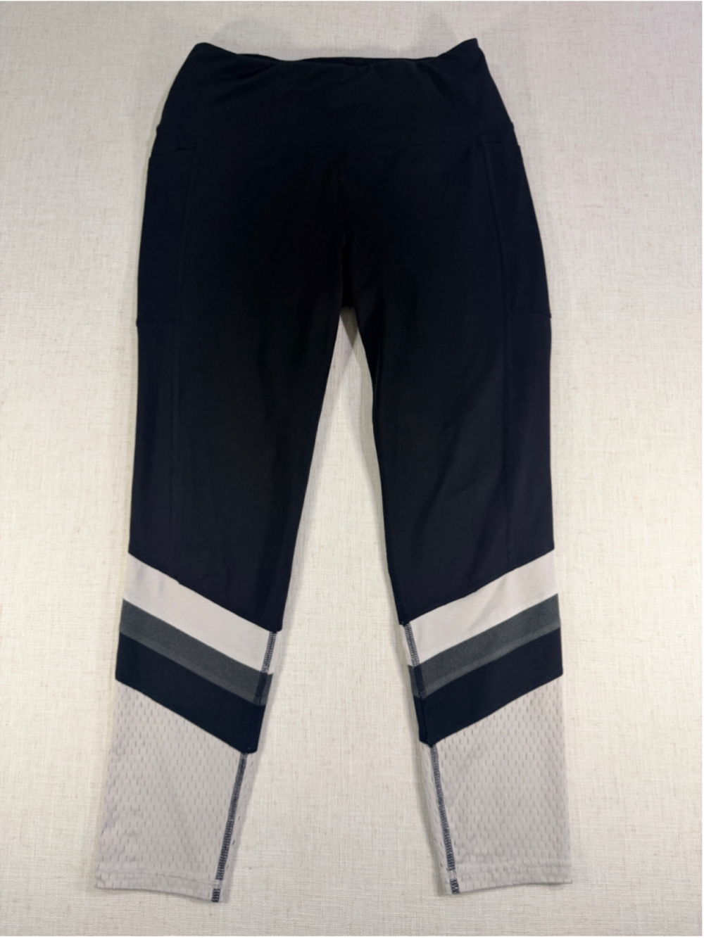 DSG Women’s High Waisted Colorblock Mesh 7/8 Athletic Leggings Size Medium